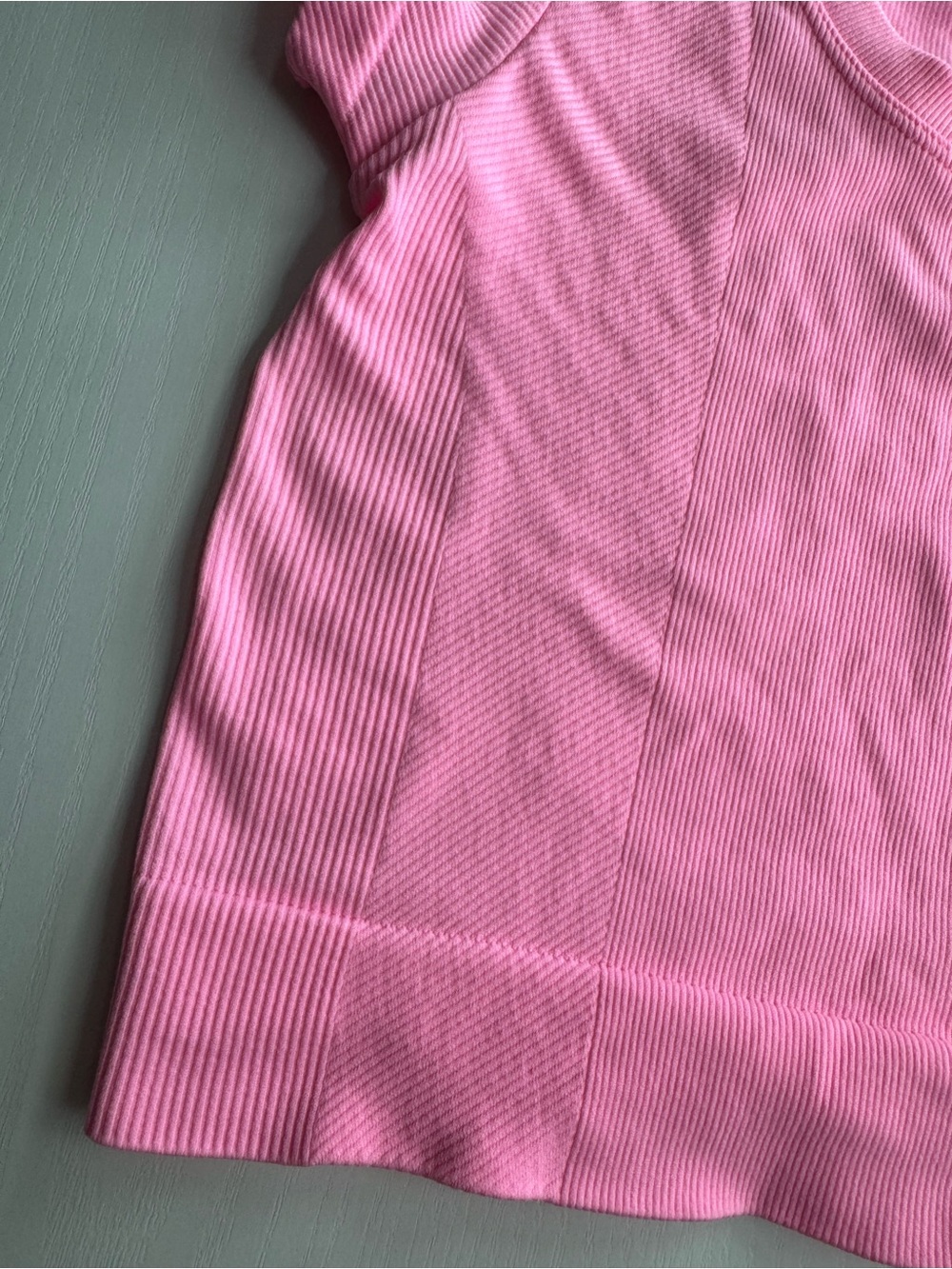 Pink Ribbed Scoop Neck Crop Top - Picture 3 of 3